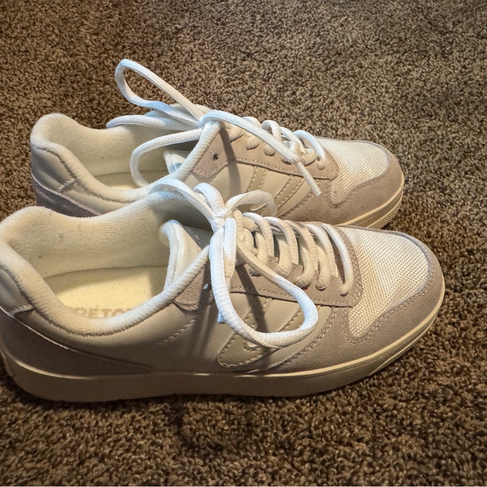 Tretorn Women's Athletic Shoes - White and Gray